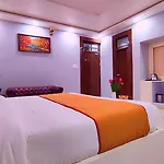 Hotel Cloud Near Delhi Airport